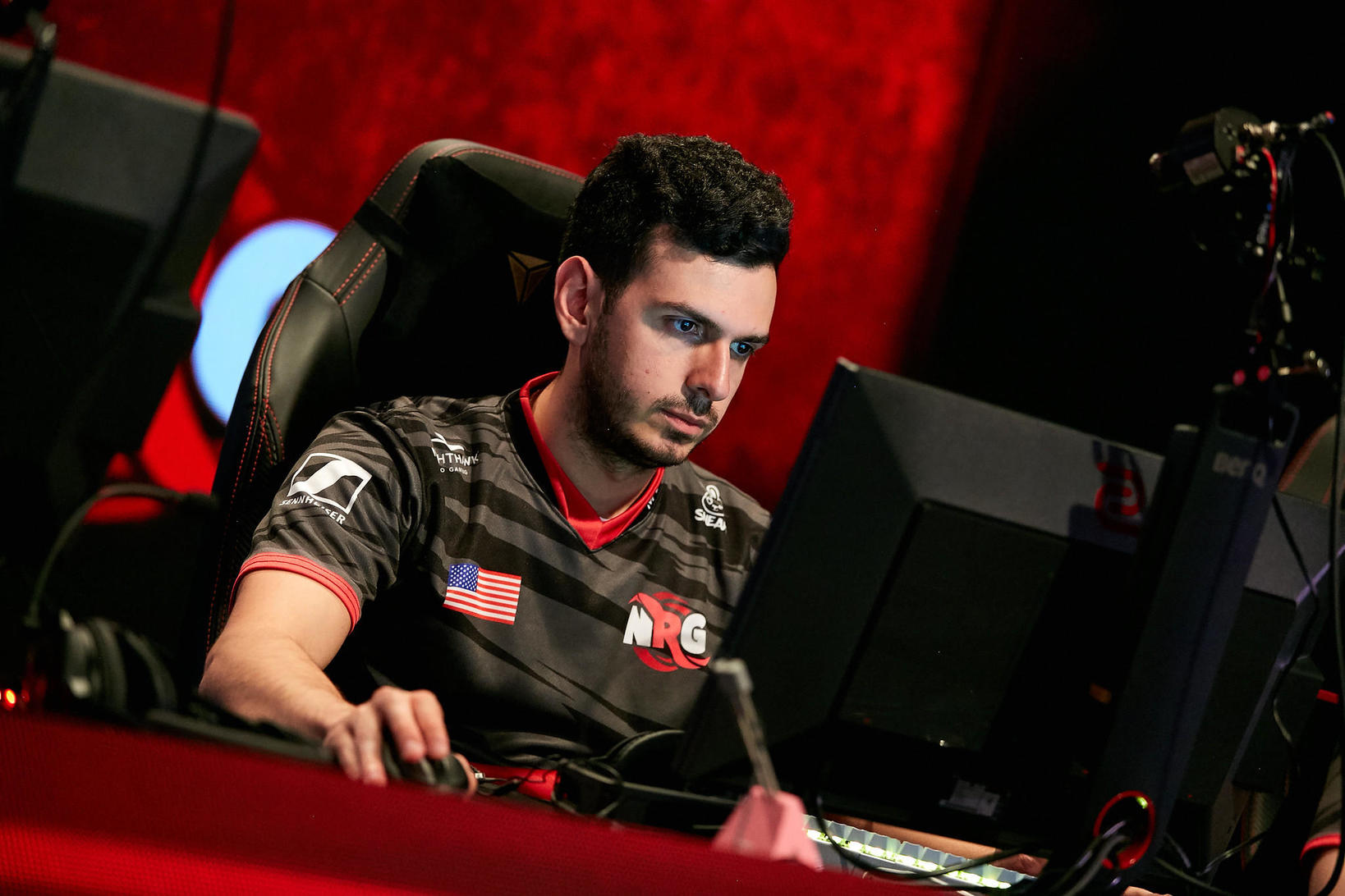 csgotarik在这里我确确实实地体验到晋级major的道阻且长