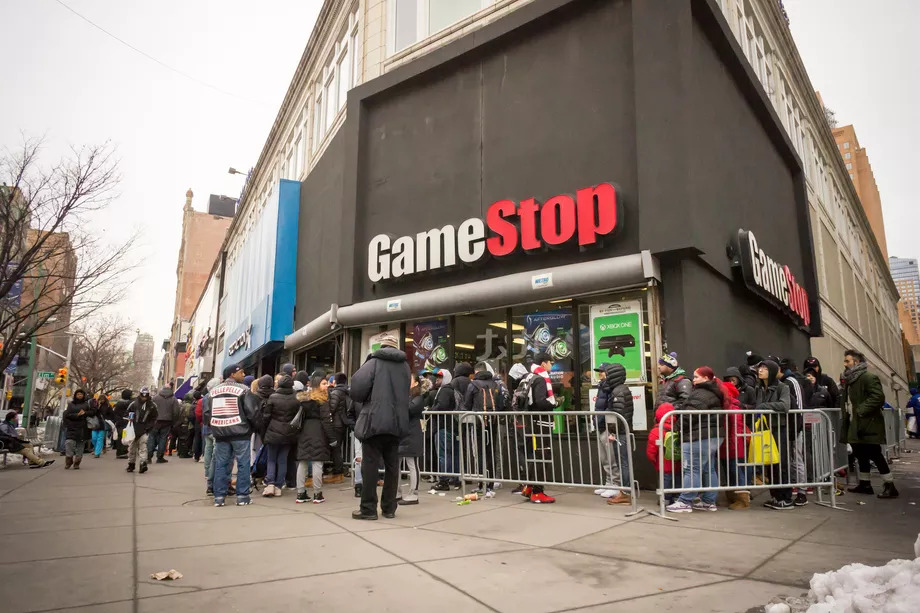 美国男子持枪抢劫GameStop实体店被判10年 2%title%