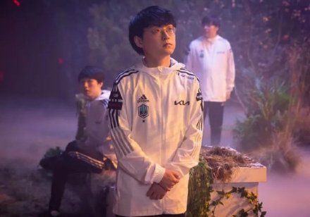 【英雄联盟】外媒公布世界前五中单：Bdd、Chovy、Faker、Scout、ShowMaker入选-第6张