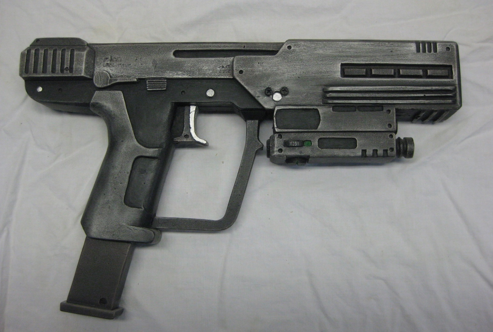 【HALO军械频道4】M6系列马格南手枪 —— UNSC的主力手枪-第25张