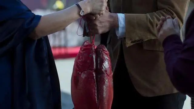 【拉片】「血观音」第二回：你在前厅送礼，我在后院群聊-第21张