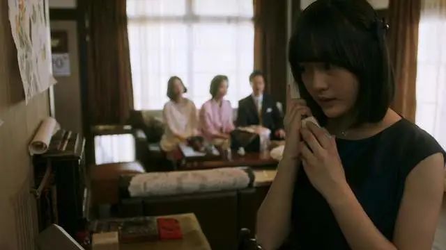 【拉片】「血观音」第二回：你在前厅送礼，我在后院群聊-第15张