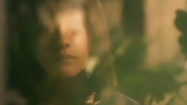 【拉片】「血观音」第二回：你在前厅送礼，我在后院群聊-第1张