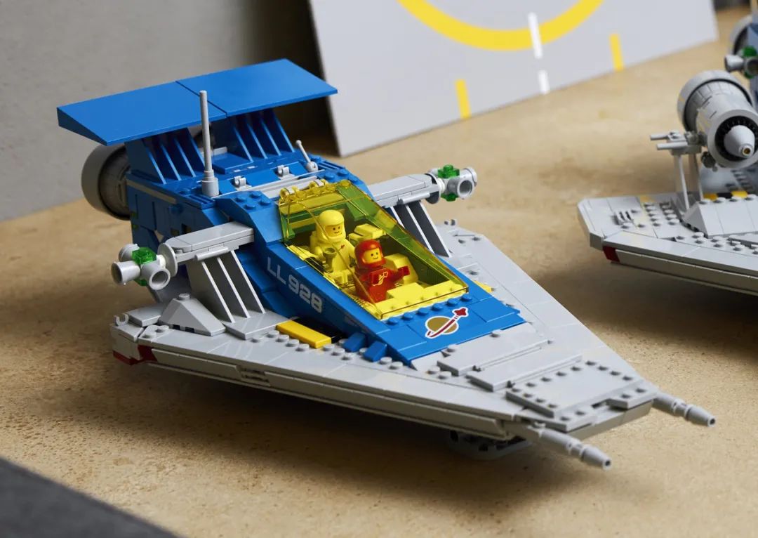 【周边专区】将有三种形态？乐高10497银河探险家号更多细节曝光-第8张