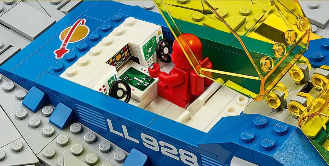 【周边专区】将有三种形态？乐高10497银河探险家号更多细节曝光-第2张